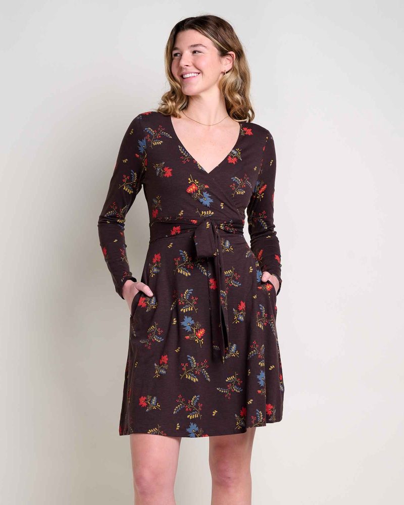 Cue Wrap Long Sleeve Dress